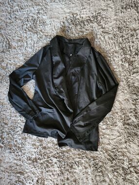 Black Open-Front Lightweight Blazer